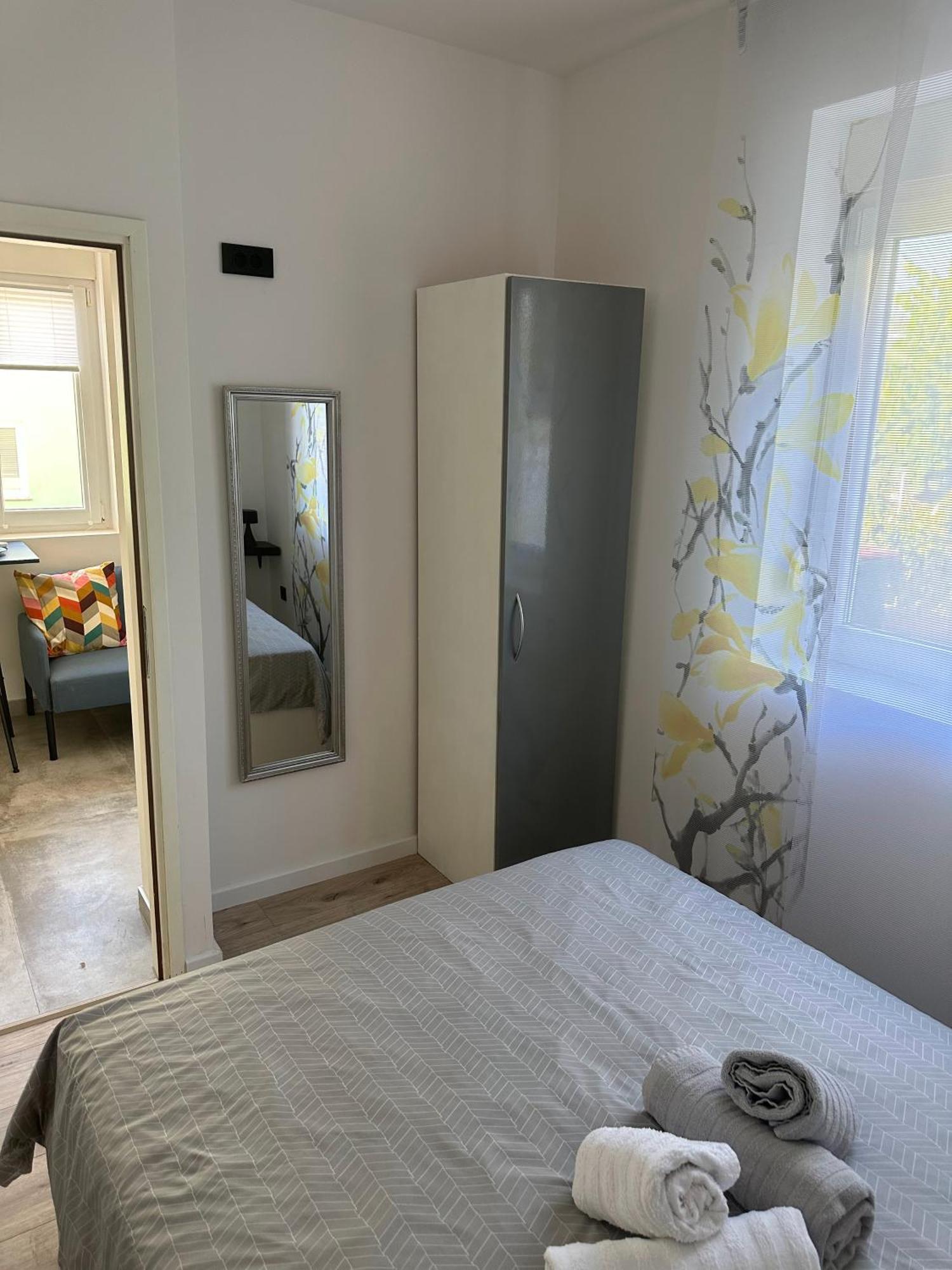 Apartment Roni Zadar Bagian luar foto