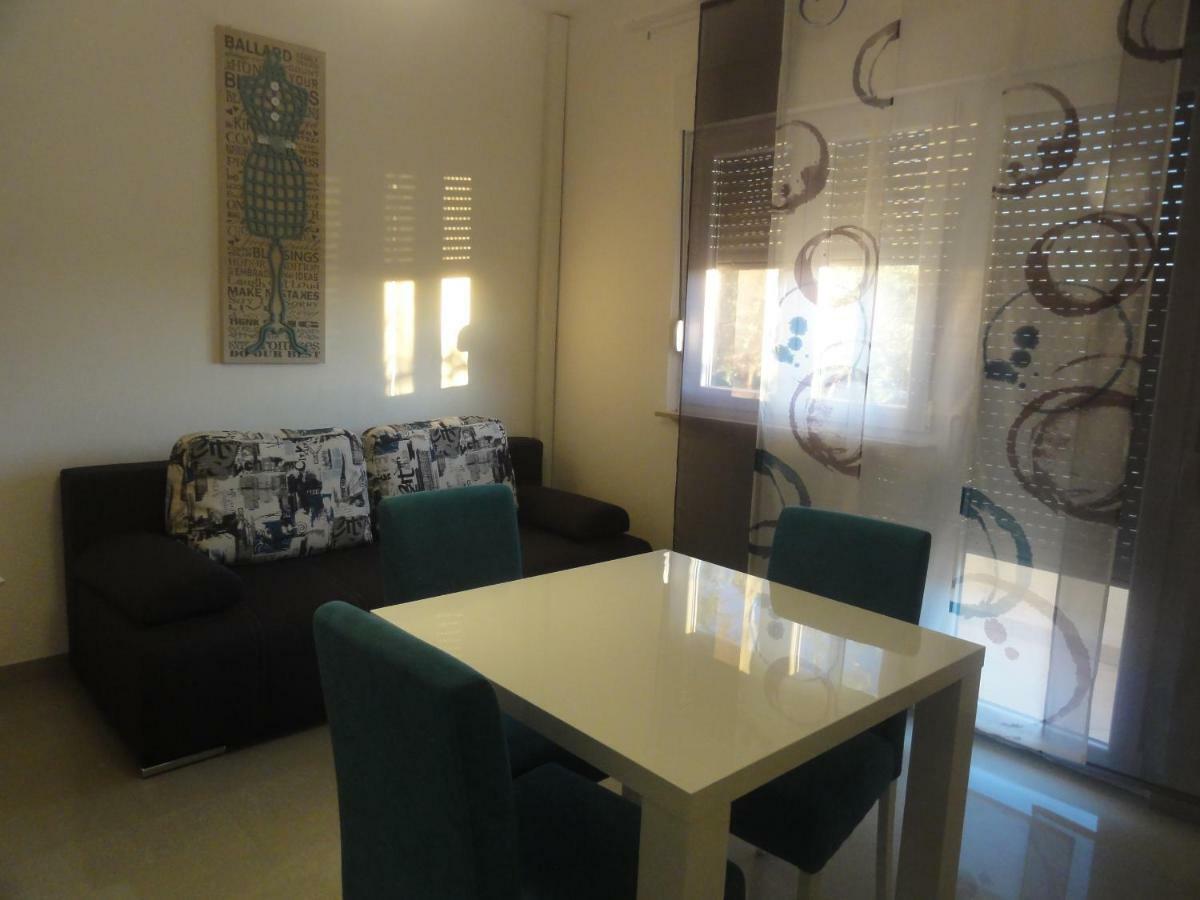 Apartment Roni Zadar Bagian luar foto